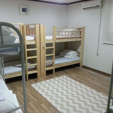 D Plan Backpackers Hotel Busan Exterior photo